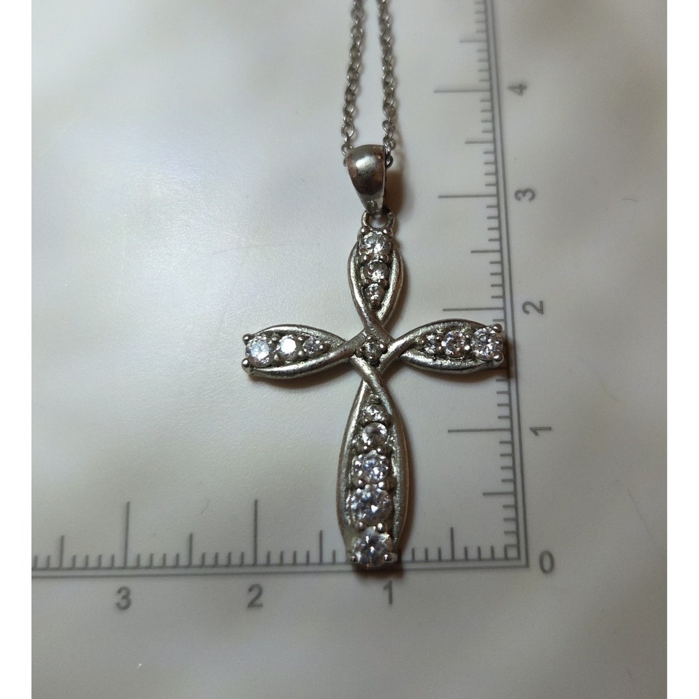 Vintage Sterling Silver & CZ Cross Pendant On Sterling 18" Necklace - Picture 6 of 6